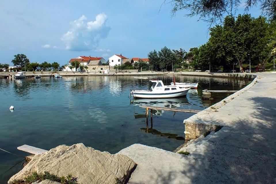 Apartments With A Swimming Pool Kastel Sucurac, Kastela - 21394 מראה חיצוני תמונה